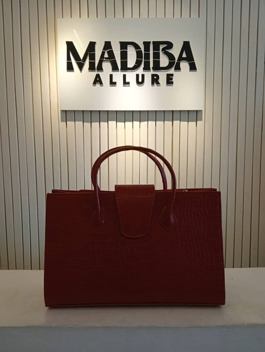 The Obsidian Classic Leather Bag