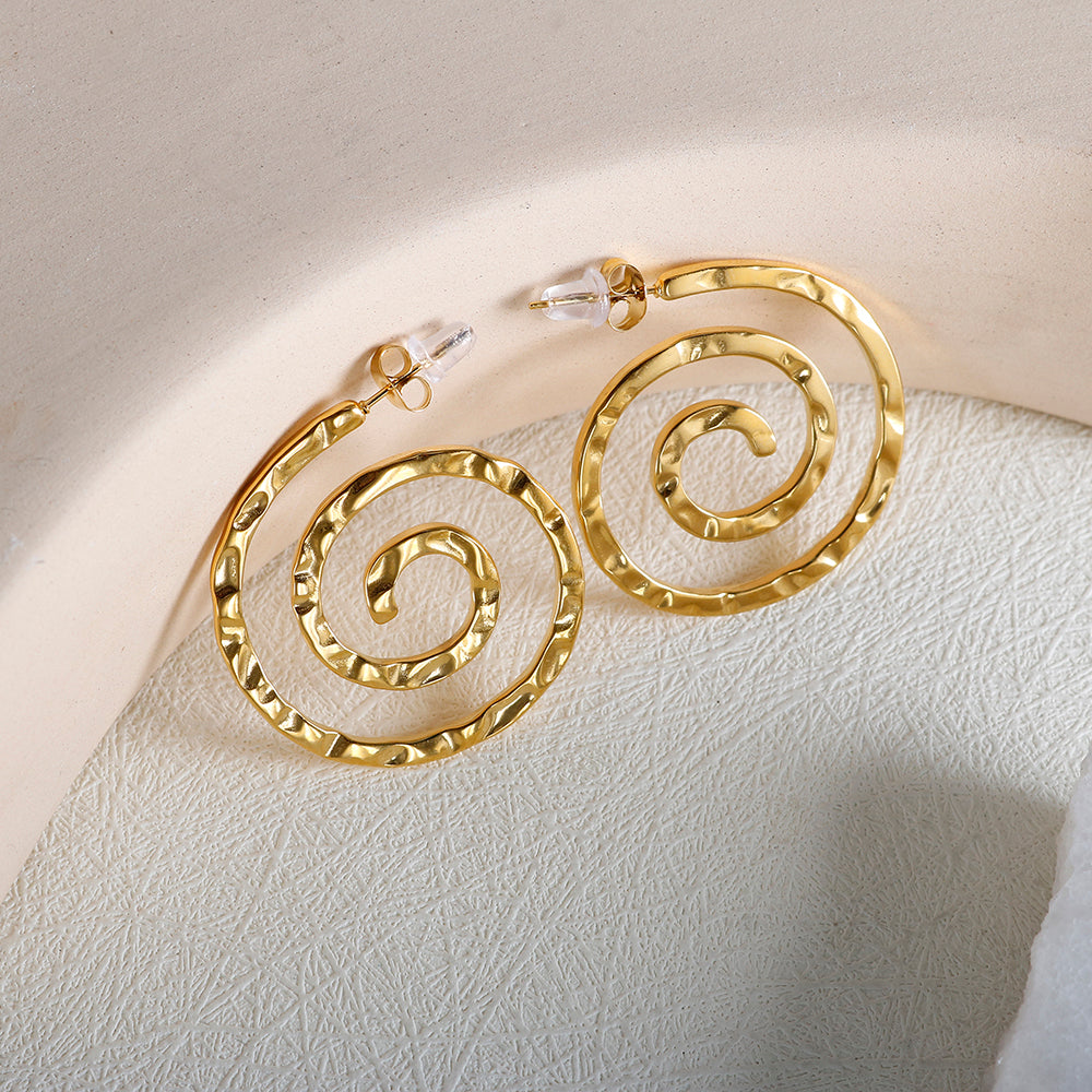 Textured spiral hoop earrings